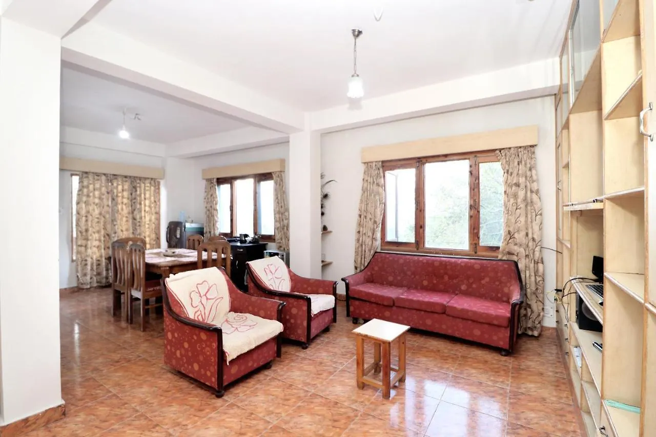 Valley View 2Bhk Abode Near Isbt, Tutikandi Shimla 0*,  Índia